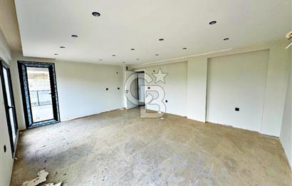 TORBALI MURATBEY'DE HAVUZLU SİTEDE SATILIK 3+1 DAİRE