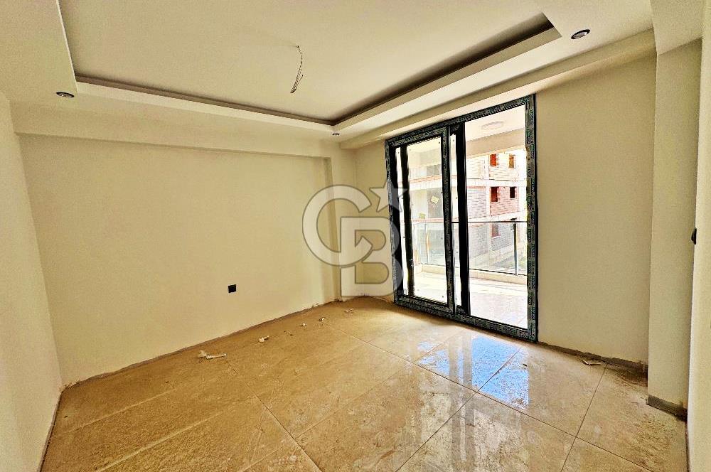 TORBALI MURATBEY'DE HAVUZLU SİTEDE SATILIK 3+1 DAİRE