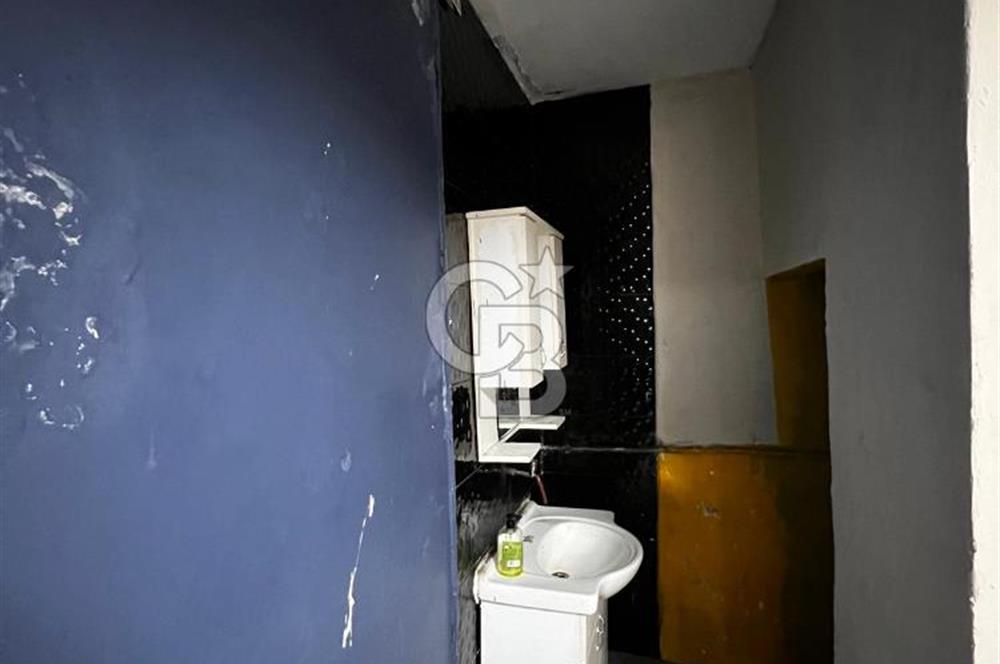 Devren Dükkan Üsküdar New Çarşı Karşısı 