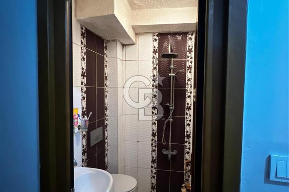 Üsküdar New Çarşı Karşısı Valide-i Atikte 2+1 Merkezi Daire 