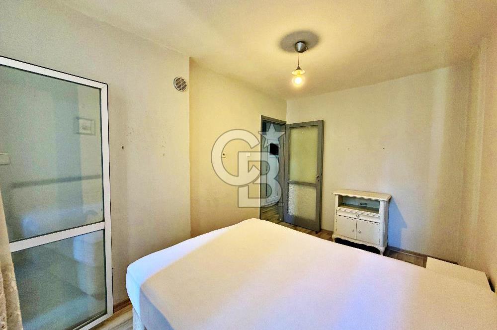 KARŞIYAKA ÇARŞI'DA EŞYALI KİRALIK 2+1 DAİRE