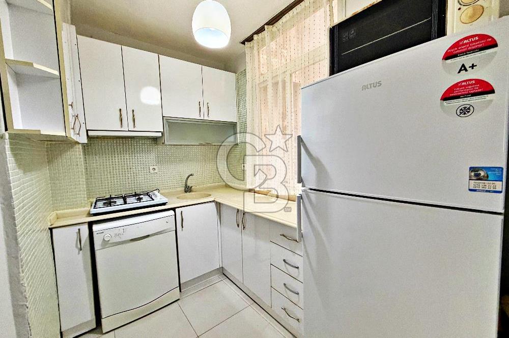 KARŞIYAKA ÇARŞI'DA EŞYALI KİRALIK 2+1 DAİRE