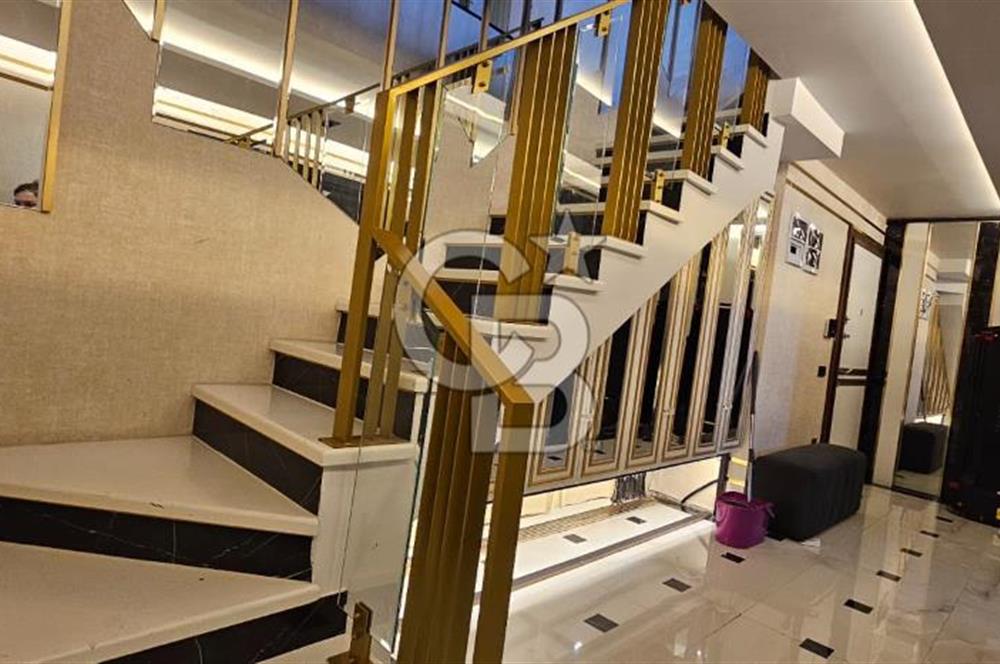 BEYLİKDÜZÜ ADNANKAHVECİ MAH.MODERN MİMARİLİ SATILIK EŞYALI DAİRE