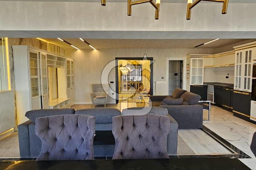 BEYLİKDÜZÜ ADNANKAHVECİ MAH.MODERN MİMARİLİ SATILIK EŞYALI DAİRE