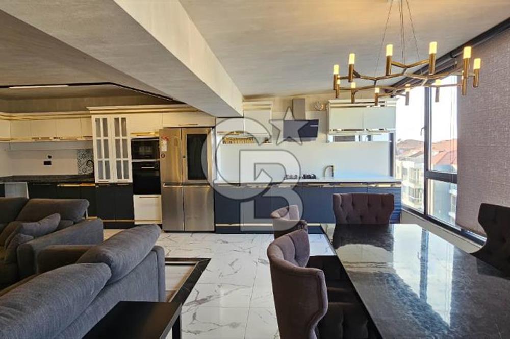 BEYLİKDÜZÜ ADNANKAHVECİ MAH.MODERN MİMARİLİ SATILIK EŞYALI DAİRE