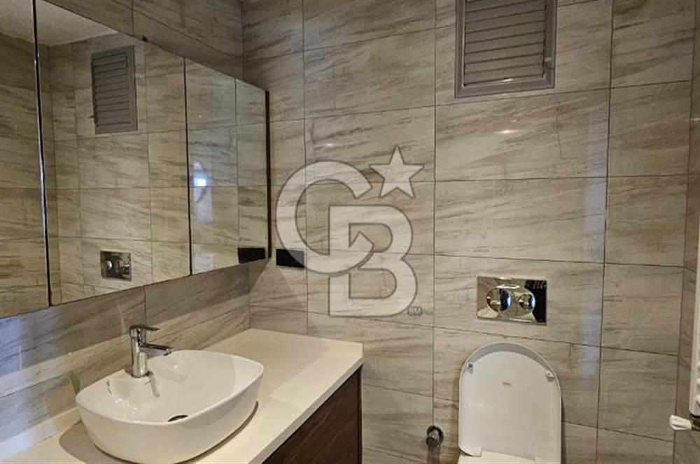 BEYLİKDÜZÜ ADNANKAHVECİ MAH.MODERN MİMARİLİ SATILIK EŞYALI DAİRE