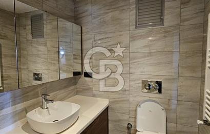 BEYLİKDÜZÜ ADNANKAHVECİ MAH.MODERN MİMARİLİ SATILIK EŞYALI DAİRE