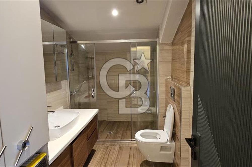 BEYLİKDÜZÜ ADNANKAHVECİ MAH.MODERN MİMARİLİ SATILIK EŞYALI DAİRE