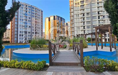 BEYLİKDÜZÜ ADNANKAHVECİ MAH.MODERN MİMARİLİ SATILIK EŞYALI DAİRE