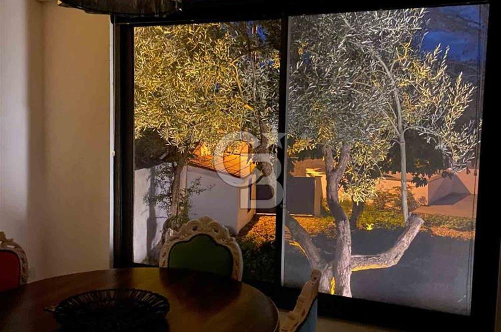 Ayvalık Mutlu Mahallesi 434 m² Arsada Yeni Tek Kat Müstakil Ev