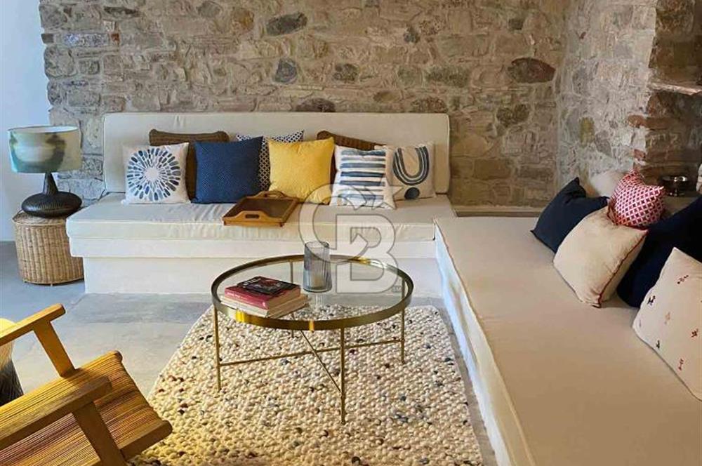 Ayvalık Mutlu Mahallesi 434 m² Arsada Yeni Tek Kat Müstakil Ev