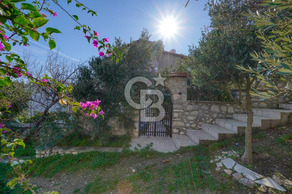 KARABURUN İSKELE DENİZE 100 METRE SATILIK DUBLEKS VİLLA