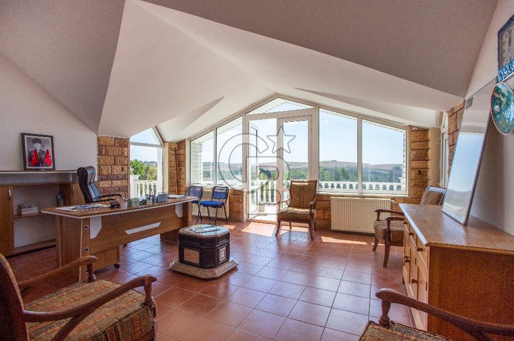 Büyükçekmece Kamiloba Mevkiinde Birçok İş Koluna Uygun Tesis