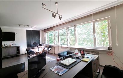 Millet Caddesi İşyerine Uygun Asansörlü 180m2 4+1 Daire&Ofis