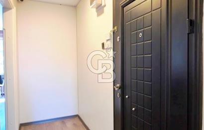 Millet Caddesi İşyerine Uygun Asansörlü 180m2 4+1 Daire&Ofis