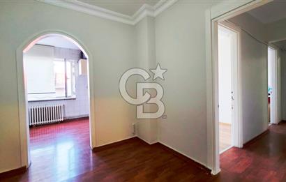 Millet Caddesi İşyerine Uygun Asansörlü 180m2 4+1 Daire&Ofis