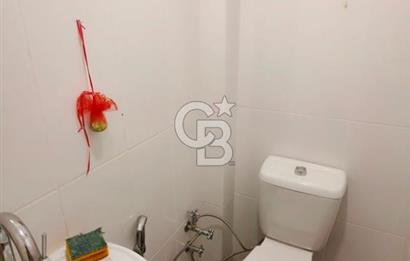 Millet Caddesi İşyerine Uygun Asansörlü 180m2 4+1 Daire&Ofis