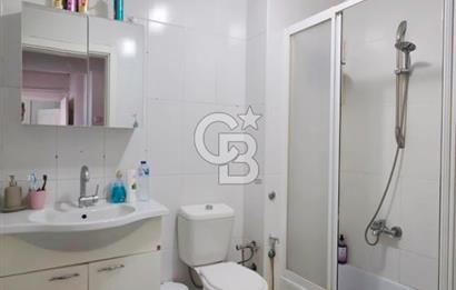 Millet Caddesi İşyerine Uygun Asansörlü 180m2 4+1 Daire&Ofis