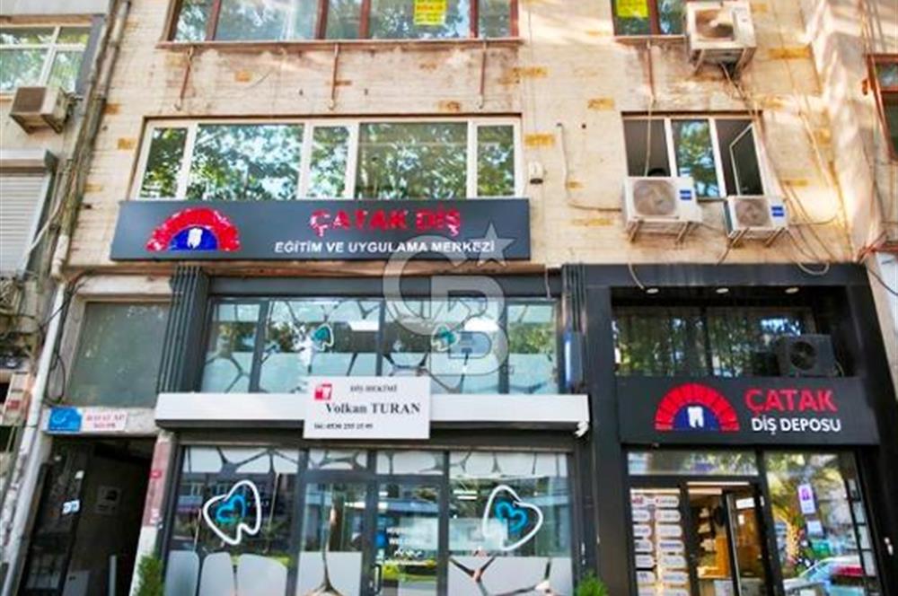 Millet Caddesi İşyerine Uygun Asansörlü 180m2 4+1 Daire&Ofis