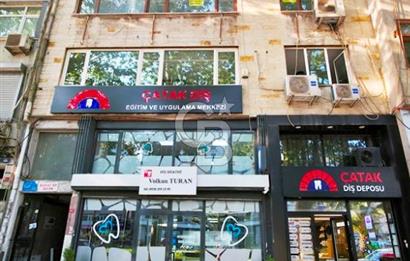 Millet Caddesi İşyerine Uygun Asansörlü 180m2 4+1 Daire&Ofis