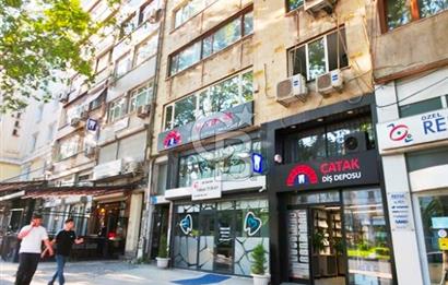 Millet Caddesi İşyerine Uygun Asansörlü 180m2 4+1 Daire&Ofis