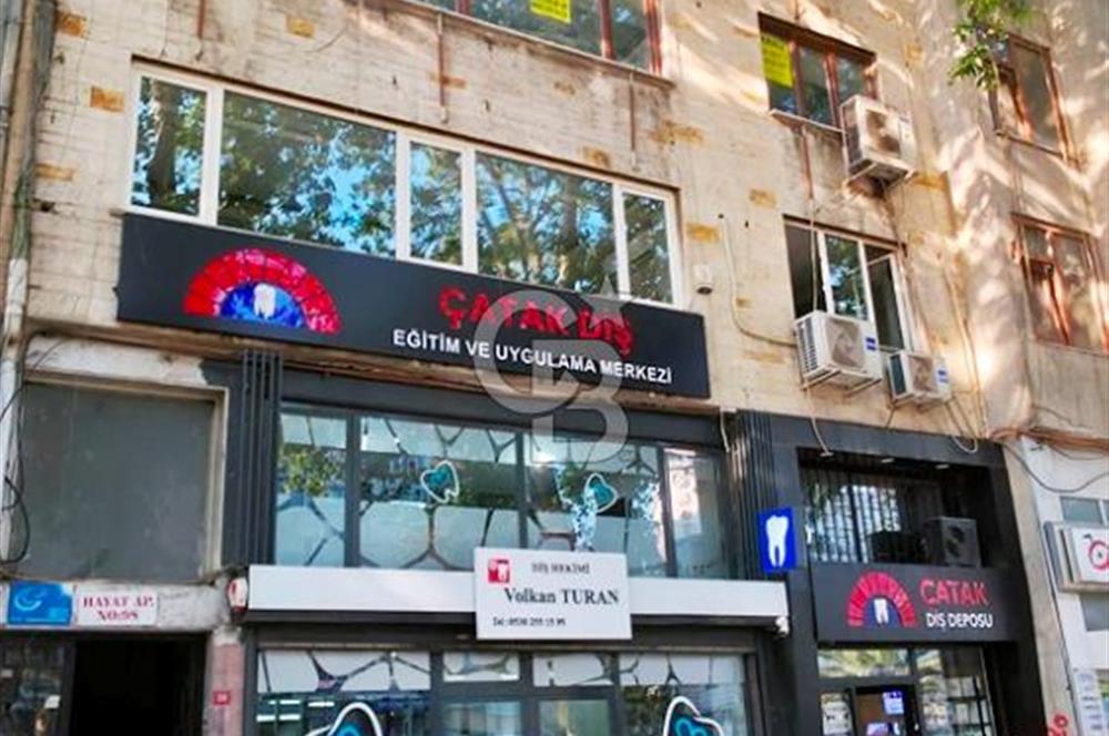 Millet Caddesi İşyerine Uygun Asansörlü 180m2 4+1 Daire&Ofis