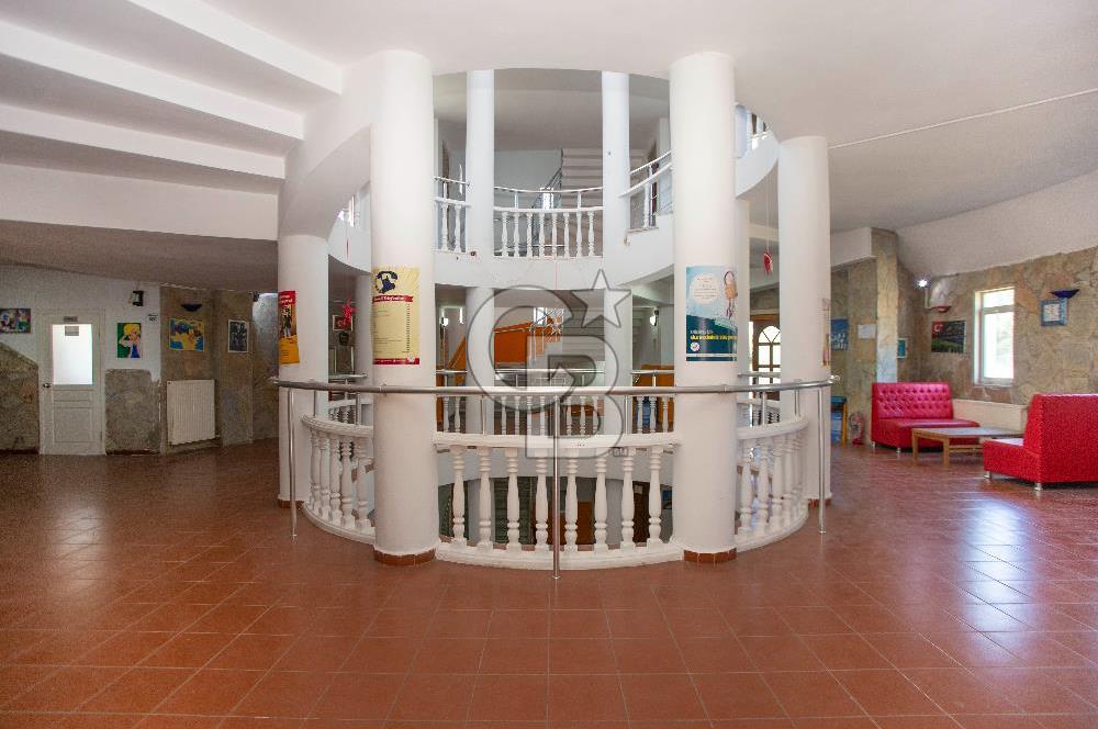 Büyükçekmece Kamiloba Mevkiinde Birçok İş Koluna Uygun Tesis