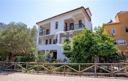 CB MARİNA'DAN DOĞAYLA İÇ İÇE 4+1/1+1 MÜSTAKİL EV