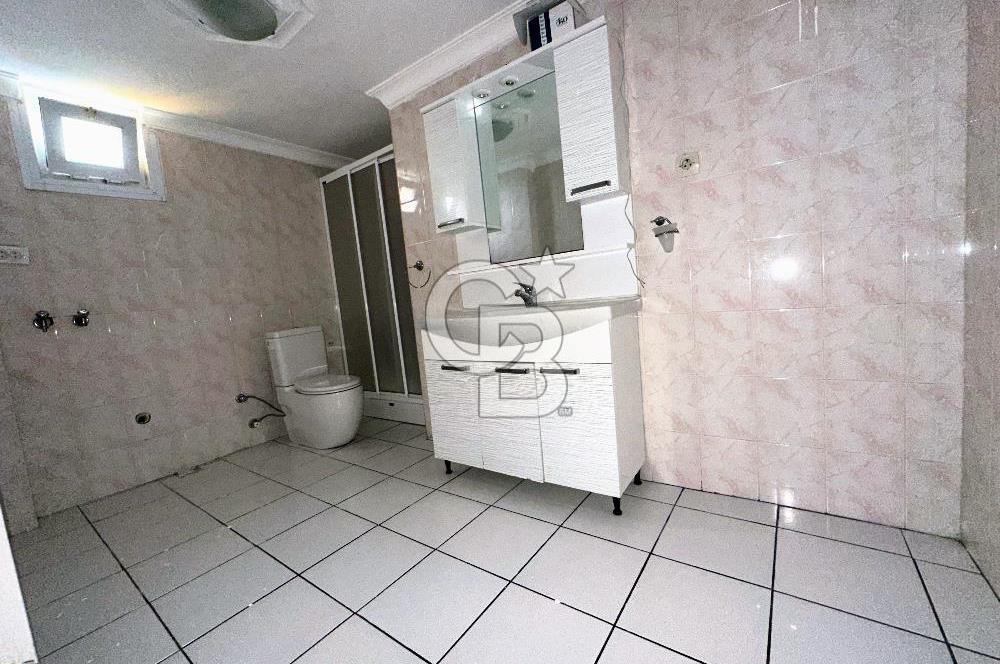 KARTAL MARMARAYA YAKIN ÇİFT BALKONLU OTOPARKLI GENİŞ 3+1