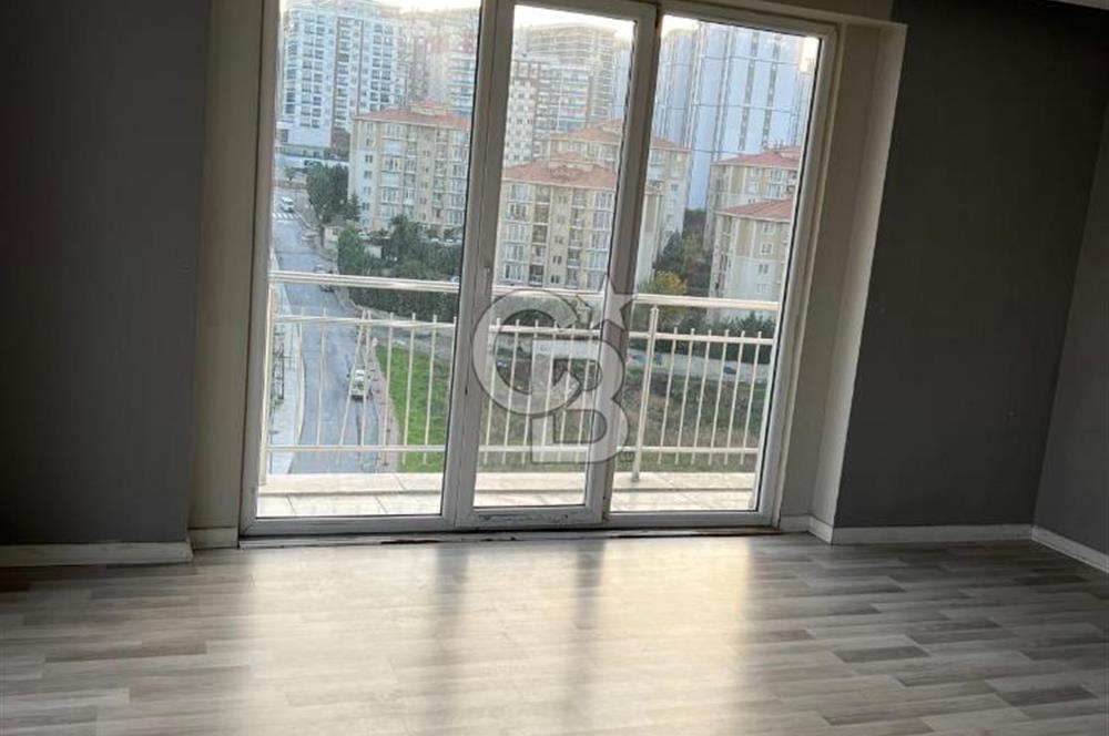ESENYURT GÜMÜŞPARK SİTESİNDE 3+1 KİRALIK DAİRE 