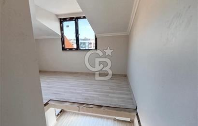 AKÇABURGAZ MERKEZDE SATILIK 4+2 DUBLEKS DAİRE