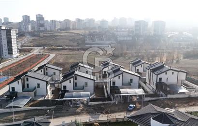 DODURGA MAHALLESİ'NDE AKILLI EV SİSTEMLİ SATILIK 6+2 VİLLA