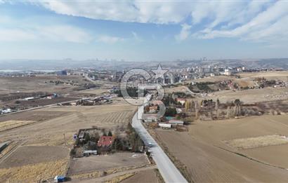 ANKARA'DA AKARYAKIT İSTASYONU VE TİCARİ İMARLI SATILIK ARSA