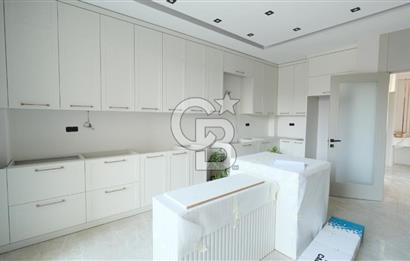 DODURGA MAHALLESİ'NDE AKILLI EV SİSTEMLİ SATILIK 6+2 VİLLA