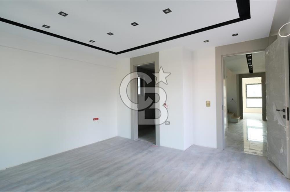 DODURGA MAHALLESİ'NDE AKILLI EV SİSTEMLİ SATILIK 6+2 VİLLA