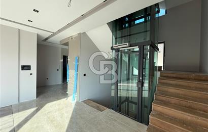 DODURGA MAHALLESİ'NDE AKILLI EV SİSTEMLİ SATILIK 6+2 VİLLA