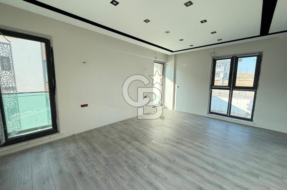 DODURGA MAHALLESİ'NDE AKILLI EV SİSTEMLİ SATILIK 6+2 VİLLA