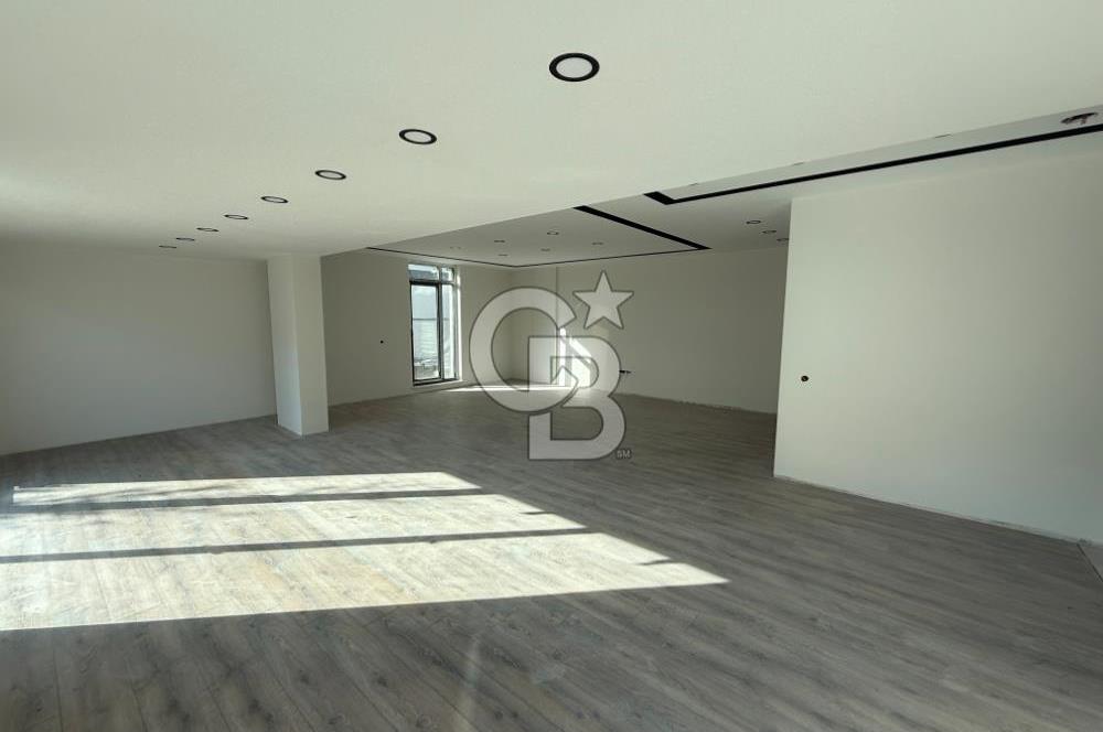 DODURGA MAHALLESİ'NDE AKILLI EV SİSTEMLİ SATILIK 6+2 VİLLA