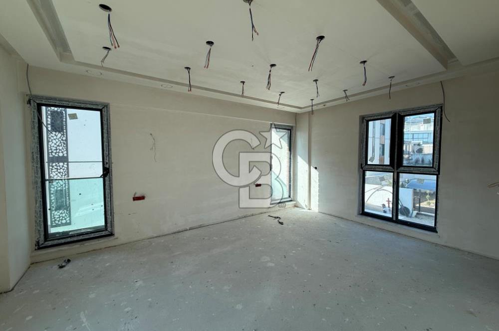 DODURGA MAHALLESİ'NDE AKILLI EV SİSTEMLİ SATILIK 6+2 VİLLA