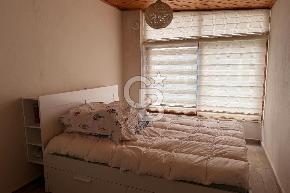 Kuşadası Kadınlar Denizinde Satılık Havuzlu Tripleks 4+1 Villa