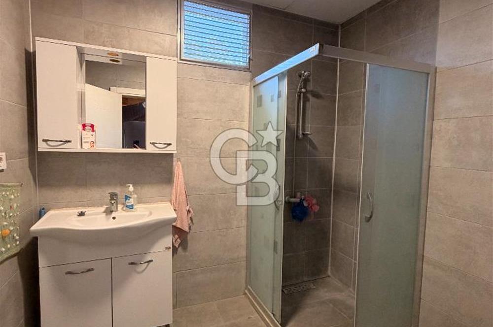 Kuşadası Kadınlar Denizinde Satılık Havuzlu Tripleks 4+1 Villa