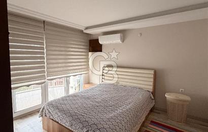 Kuşadası Kadınlar Denizinde Satılık Havuzlu Tripleks 4+1 Villa