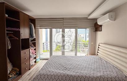 Kuşadası Kadınlar Denizinde Satılık Havuzlu Tripleks 4+1 Villa