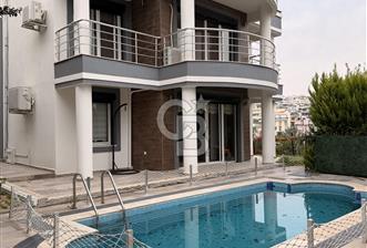 Kuşadası Kadınlar Denizinde Satılık Havuzlu Tripleks 4+1 Villa - 6 - 323778
