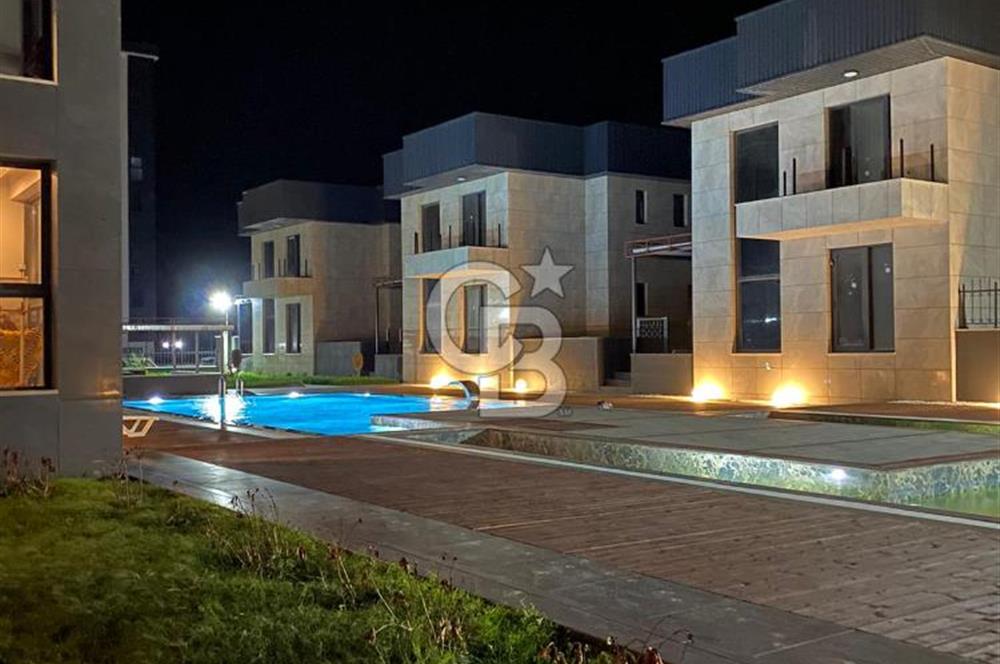 Çanakkale Merkez Lüks 4+1 Daire Green Life'ta Havuzlu Fırsat!