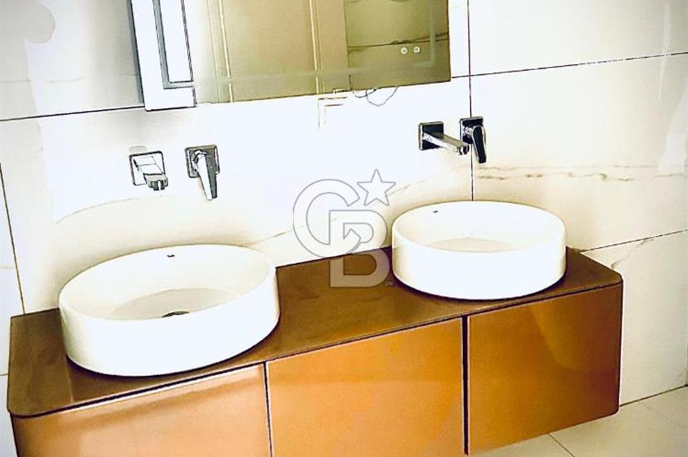 Çanakkale Merkez Lüks 4+1 Daire Green Life'ta Havuzlu Fırsat!