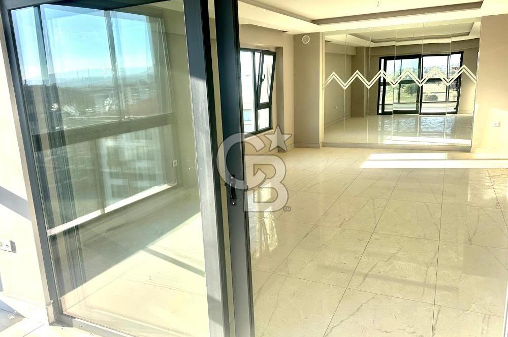 Çanakkale Merkez Lüks 4+1 Daire Green Life'ta Havuzlu Fırsat!