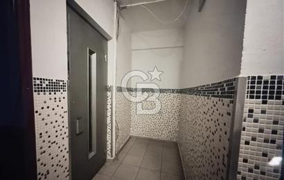 MUSELAND'DAN BOSTANLI YALI BLV. ÜZERİNDE 2+1 KİRALIK DAİRE