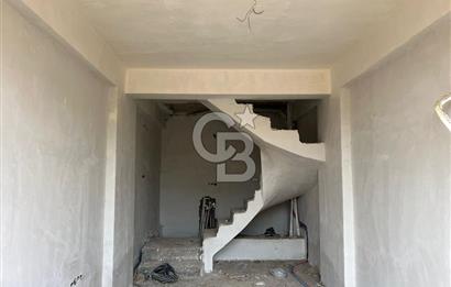 MENEMEN SEYREK VILLARIMA SUITS 3'te 1+1 DUBLEKS SATILIK DAİRE