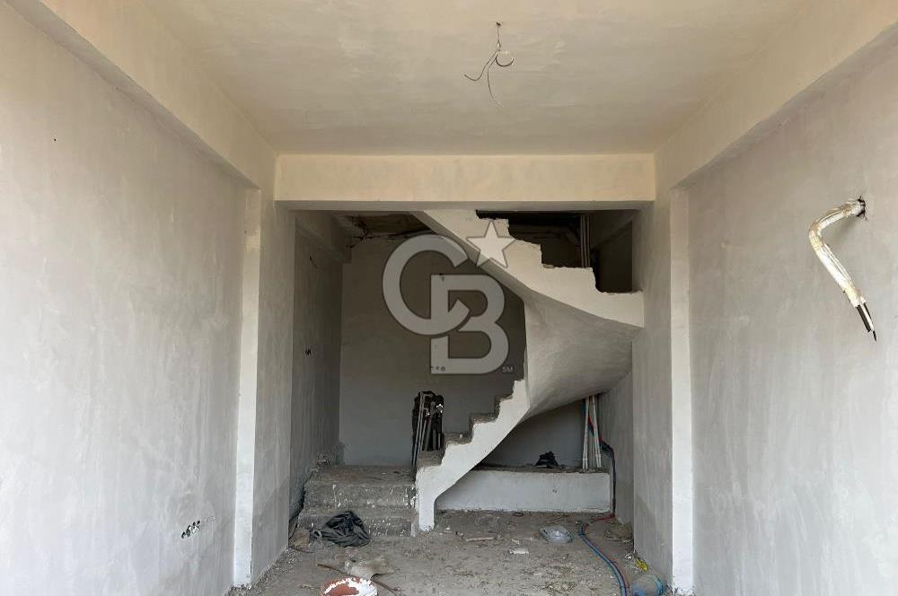 MENEMEN SEYREK VILLARIMA SUITS 3'te 1+1 DUBLEKS SATILIK DAİRE